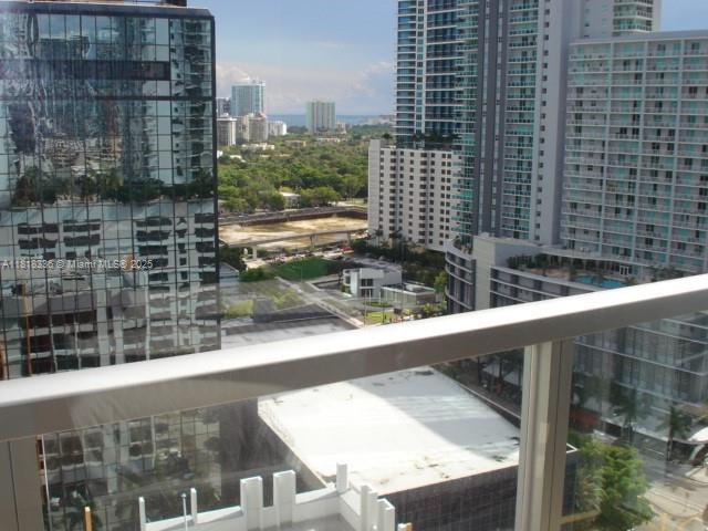 1060 Brickell Ave 1911, Miami, Broward County, Florida - 2 Bedrooms  
2 Bathrooms - 