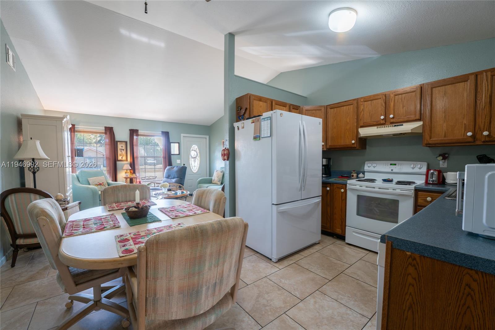 Port LaBelle - Residential