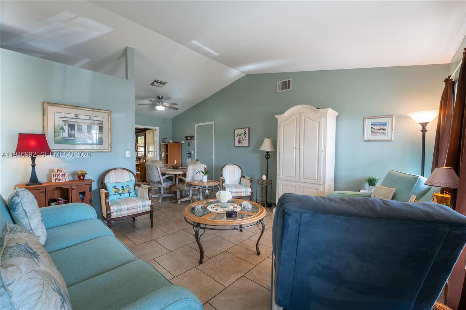 Port LaBelle - Residential