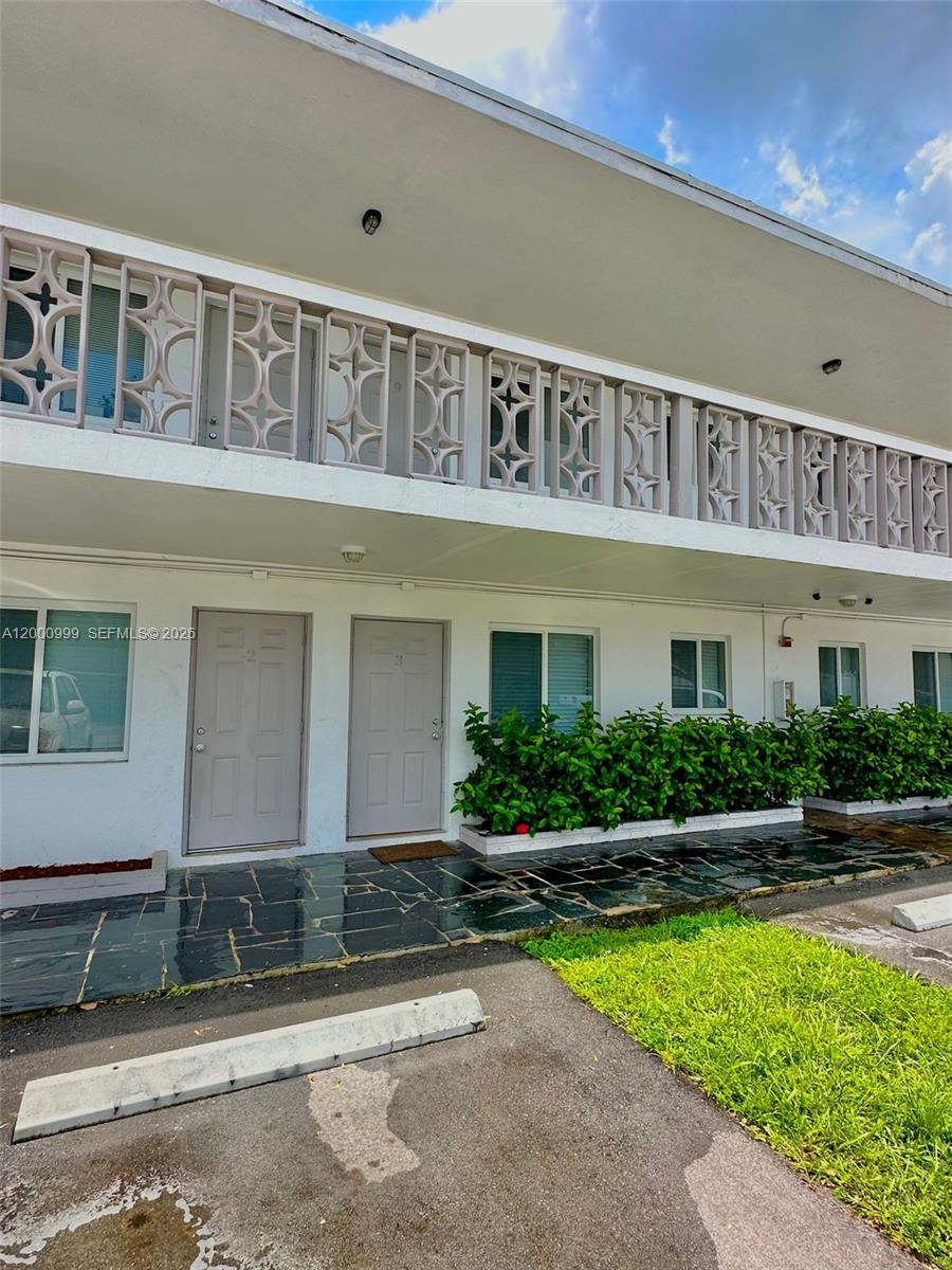 DOWDYS SUB - Residential Lease