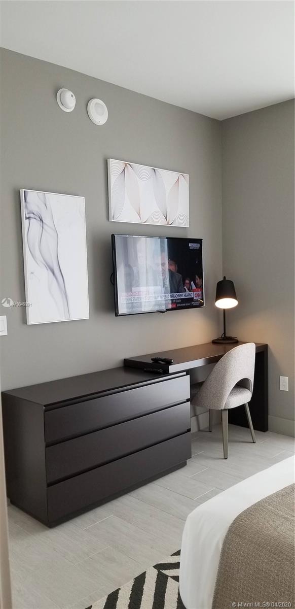 Hyde Beach House - Residential