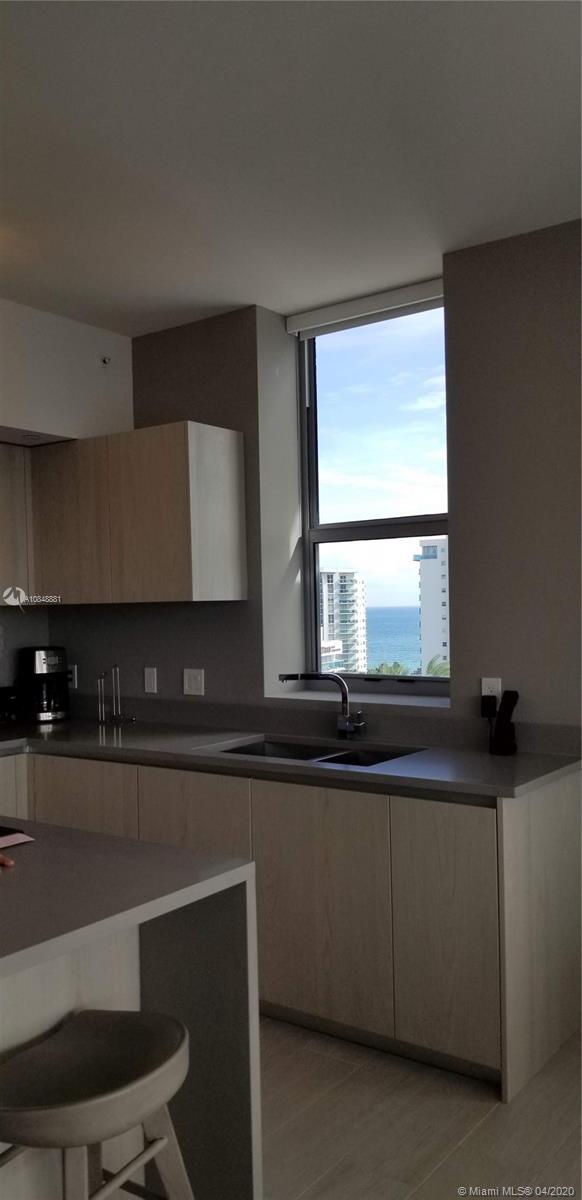 Hyde Beach House - Residential