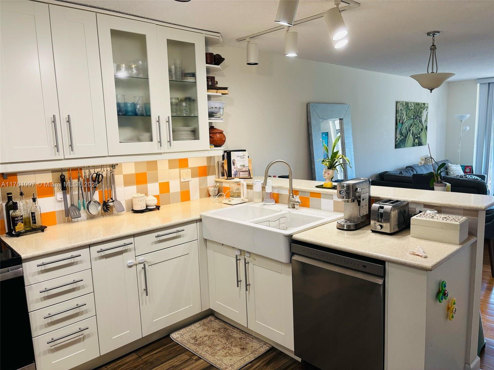 5300 NE 24th Ter 512C