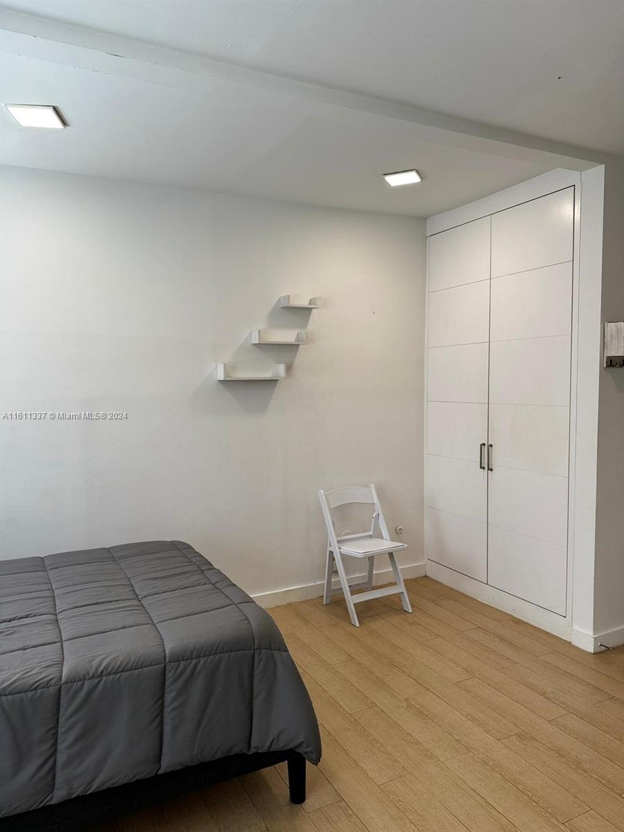 642 Michigan Ave 6
