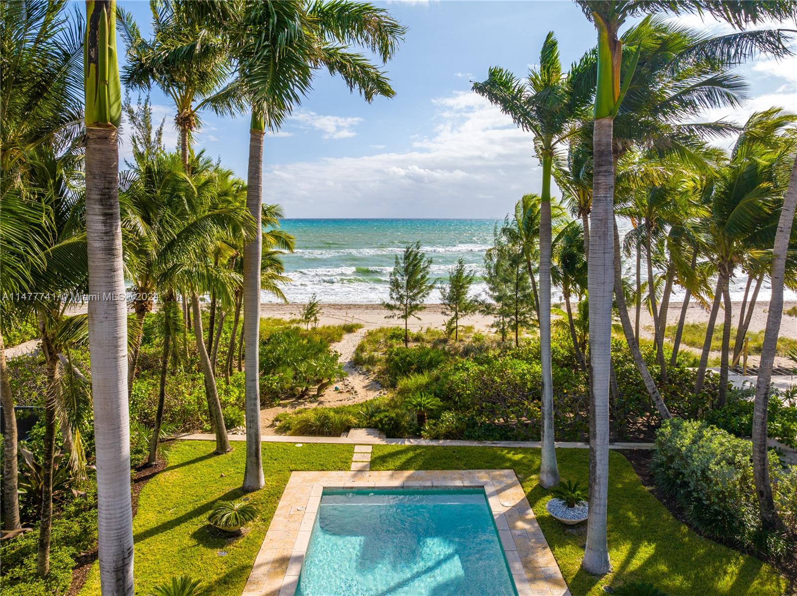 GOLDEN BEACH SEC C - Residential