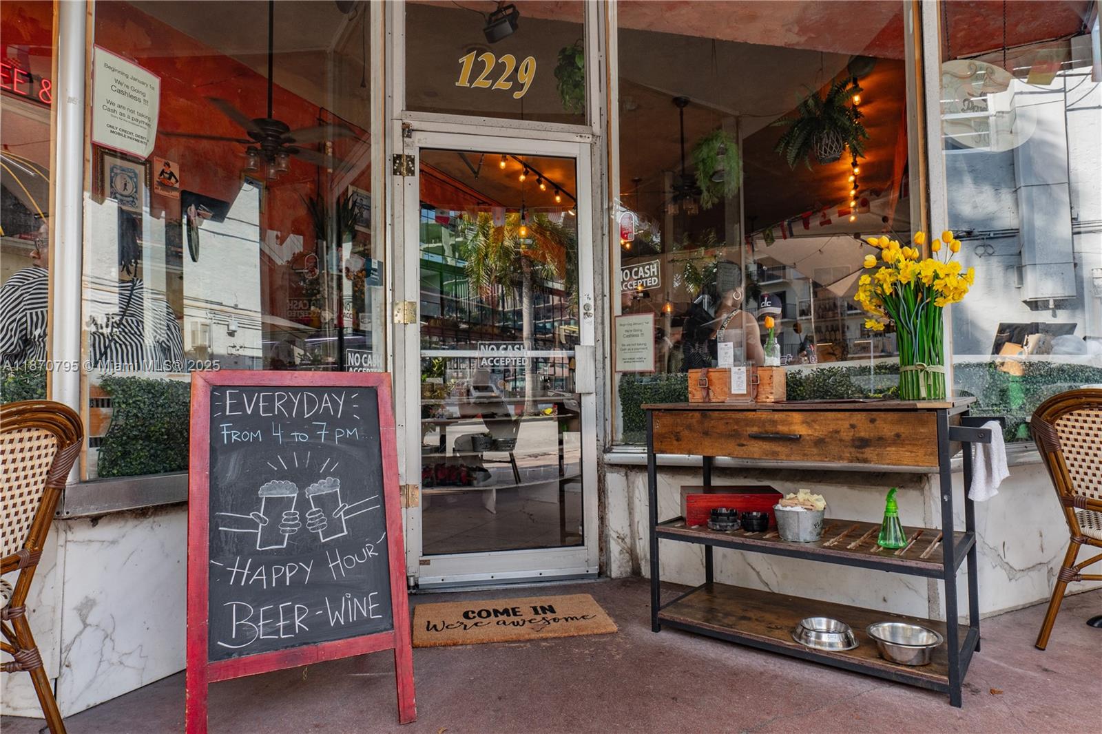 View photos, virtual tours, details... 1229 Lincoln Road