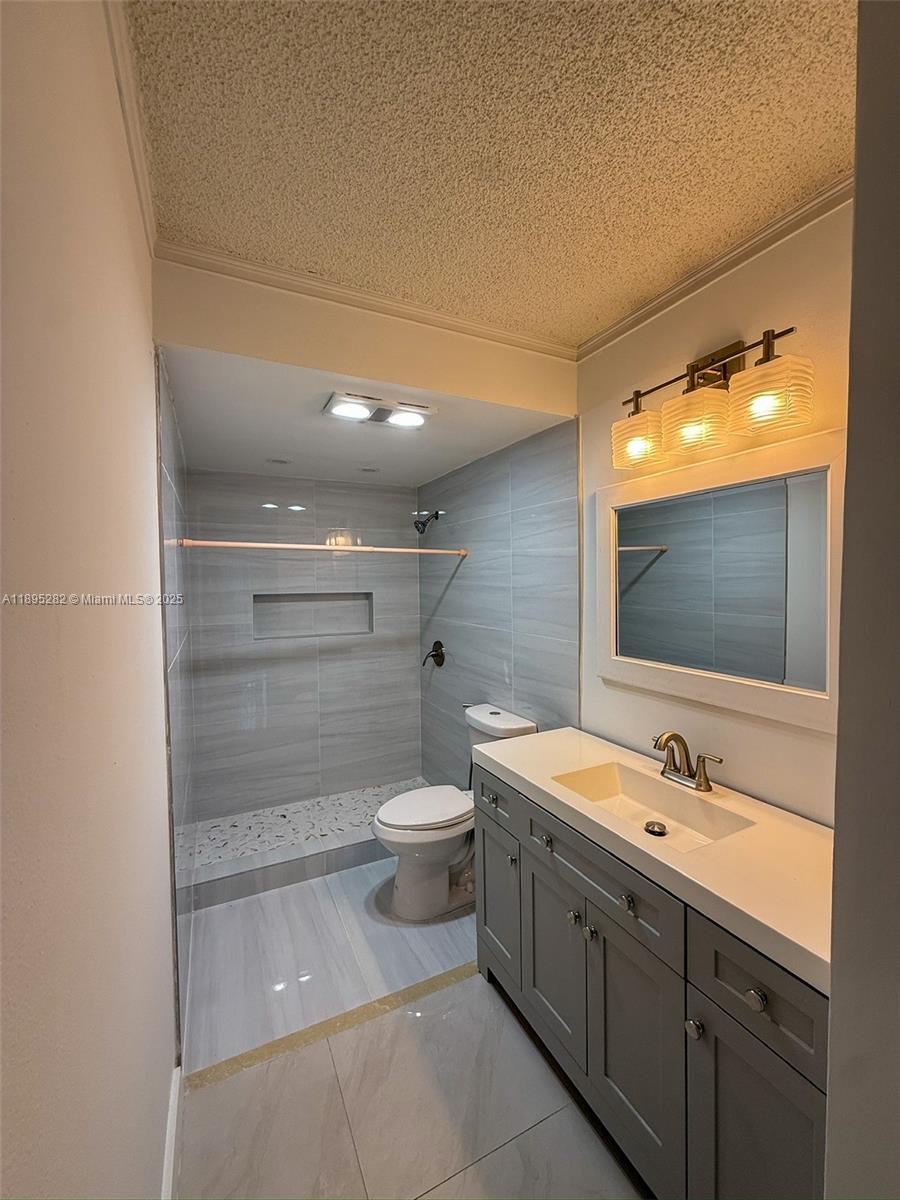 ENVIRON I CONDO 5 AND 6 - Residential Lease