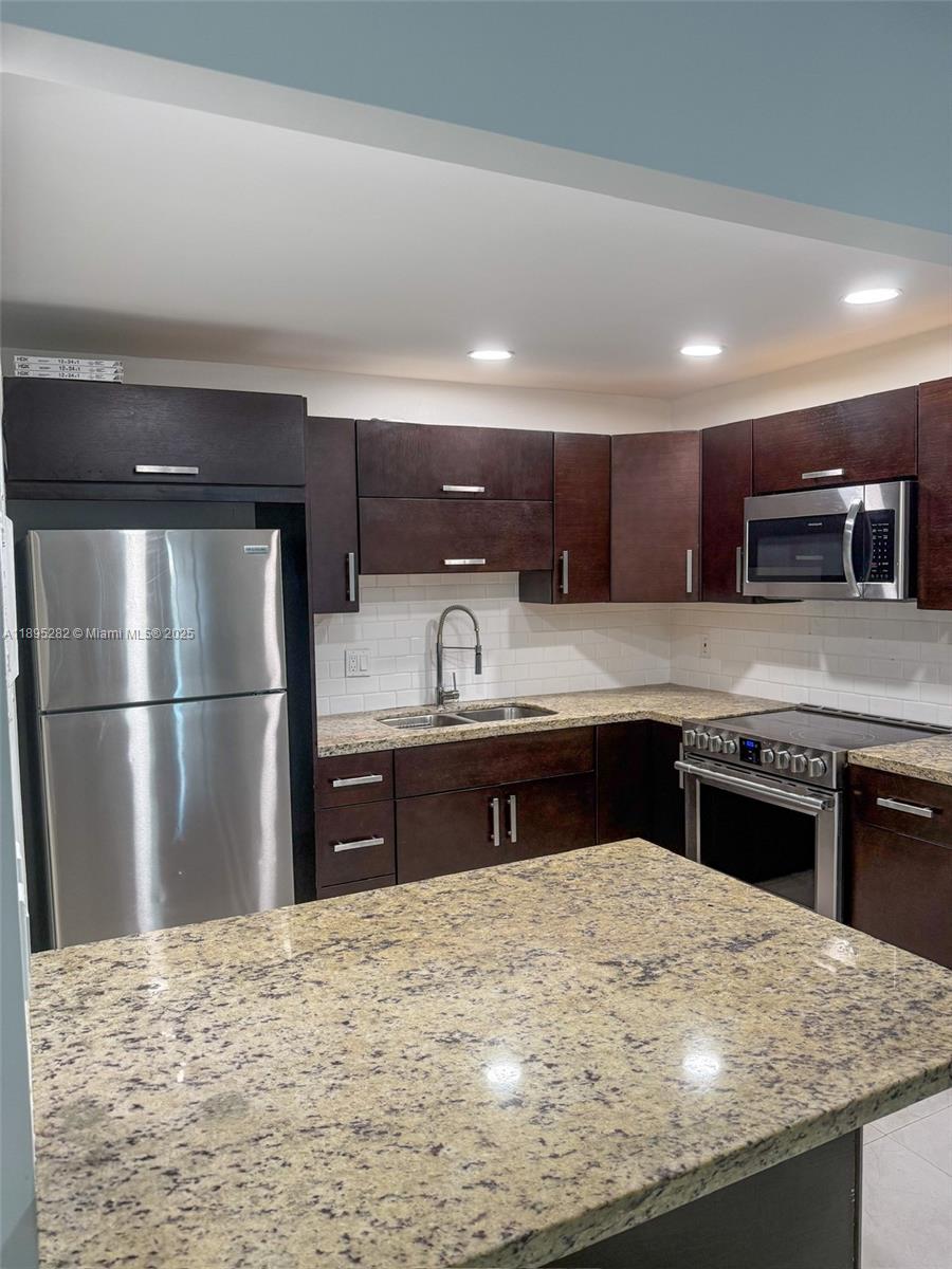 ENVIRON I CONDO 5 AND 6 - Residential Lease