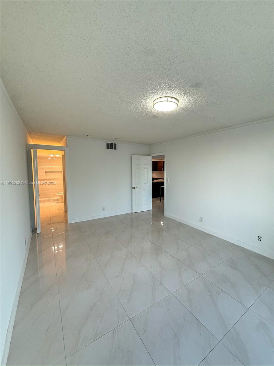 ENVIRON I CONDO 5 AND 6 - Residential Lease