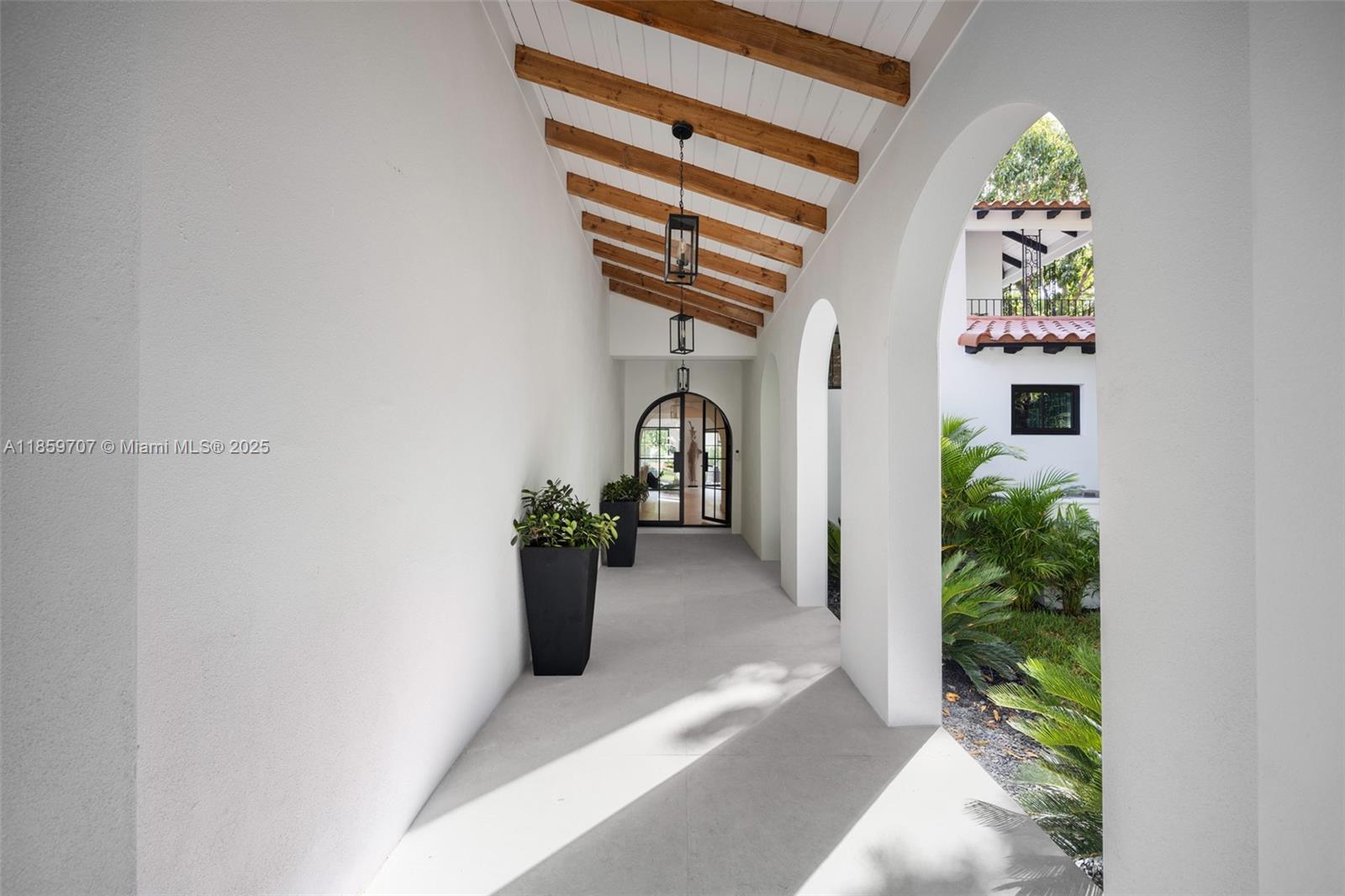 CORAL GABLES RIVIERA SEC - Residential