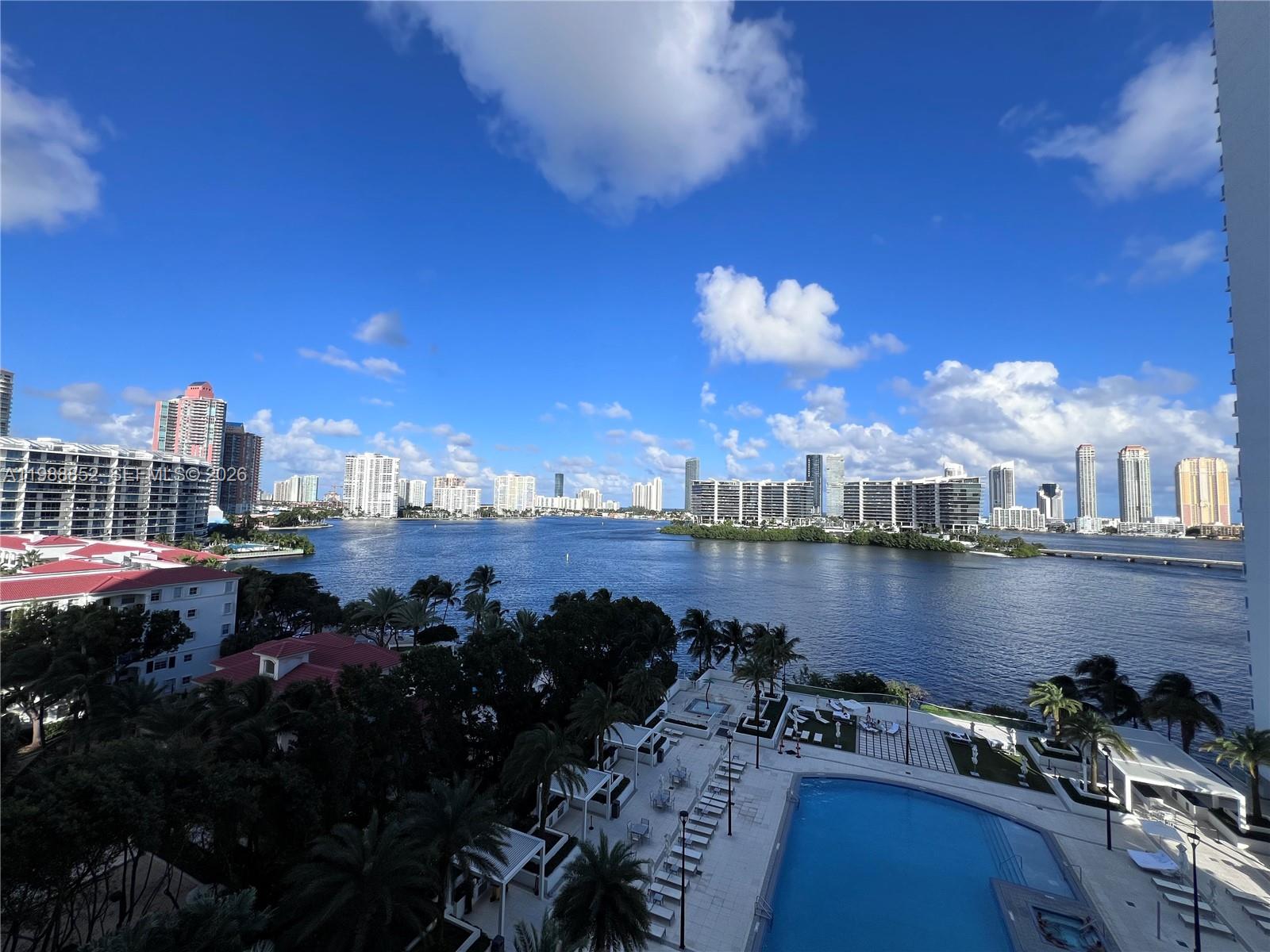 THE PENINSULA II CONDO - Residential