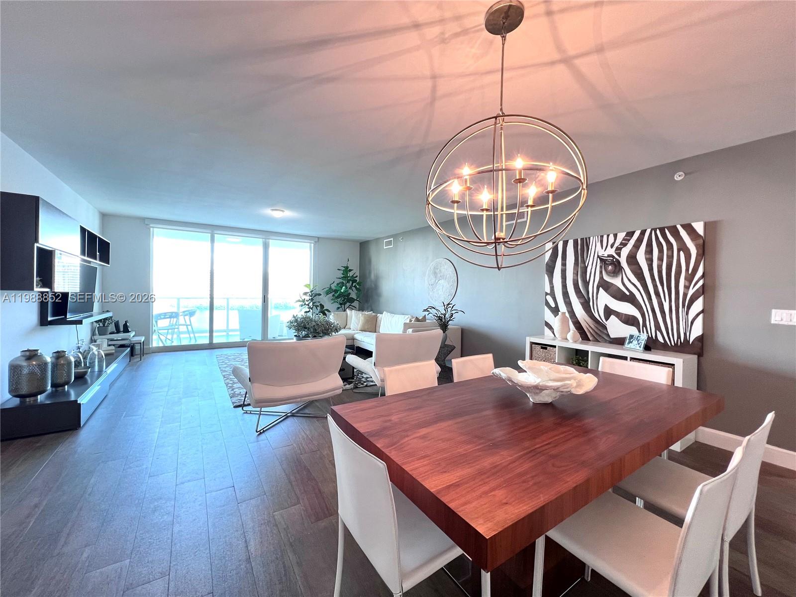 THE PENINSULA II CONDO - Residential