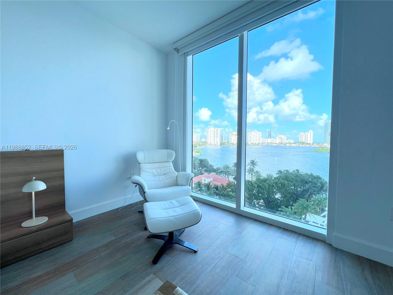 THE PENINSULA II CONDO - Residential