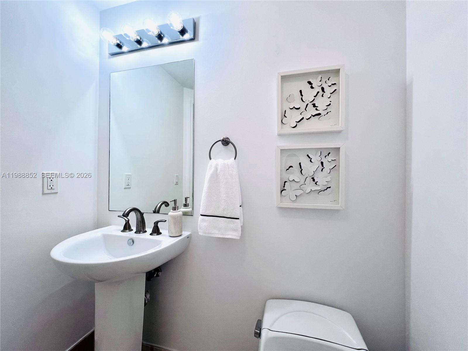 THE PENINSULA II CONDO - Residential