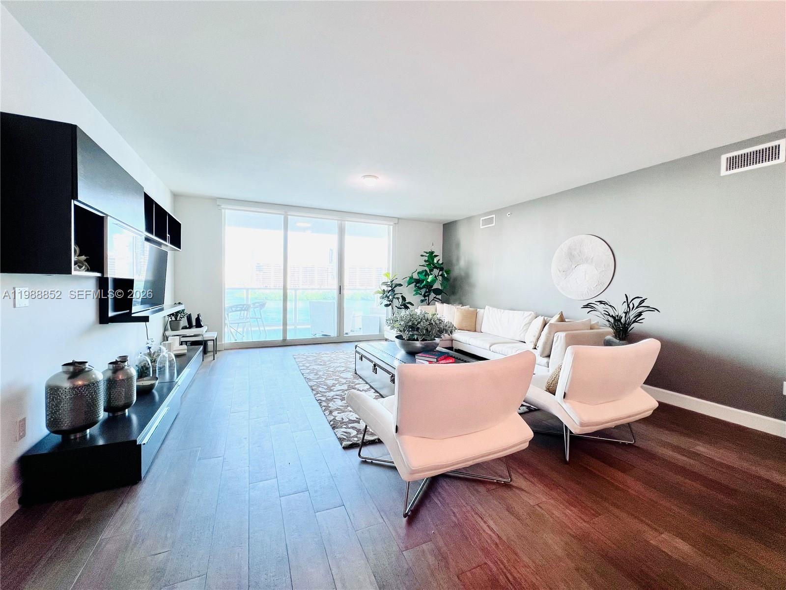 THE PENINSULA II CONDO - Residential