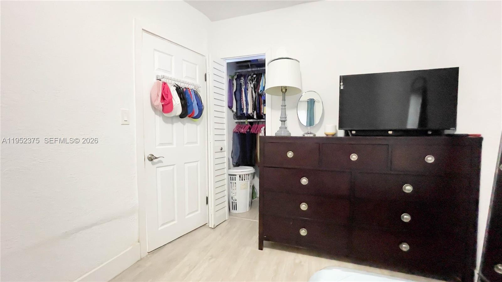 HIALEAH HEIGHTS - Residential