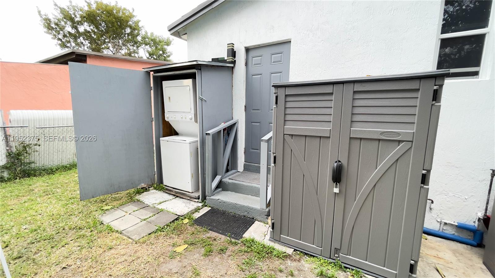 HIALEAH HEIGHTS - Residential