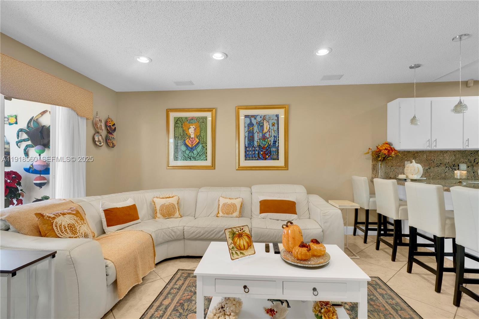 ISLAS CANARIAS HOMES - Residential