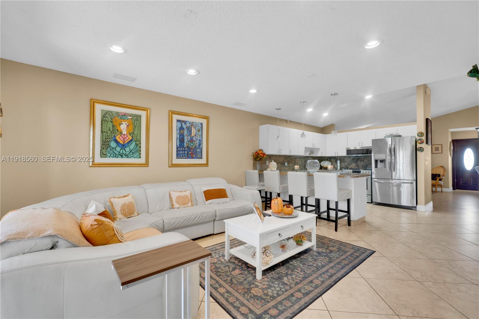 ISLAS CANARIAS HOMES - Residential