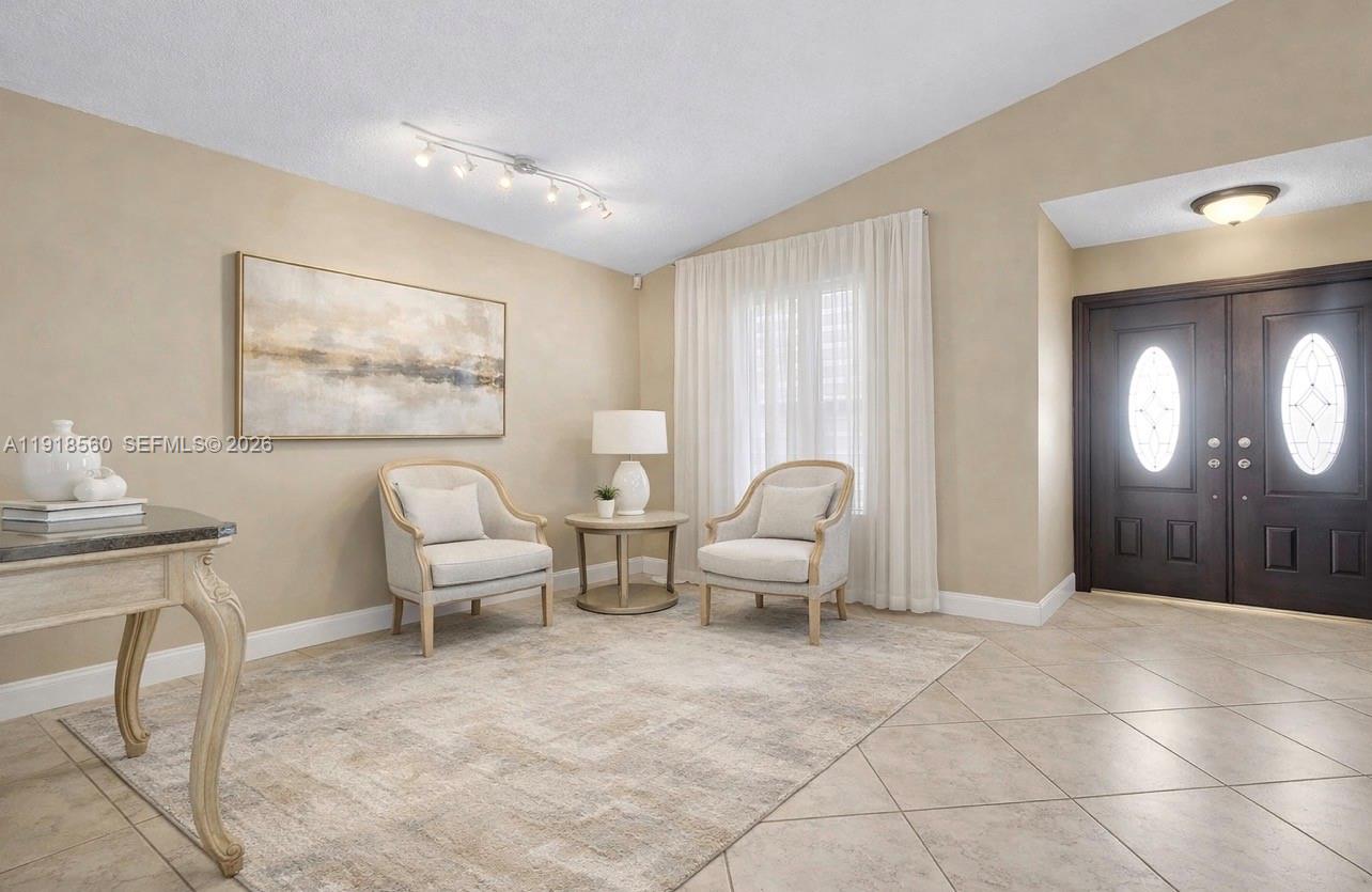 ISLAS CANARIAS HOMES - Residential