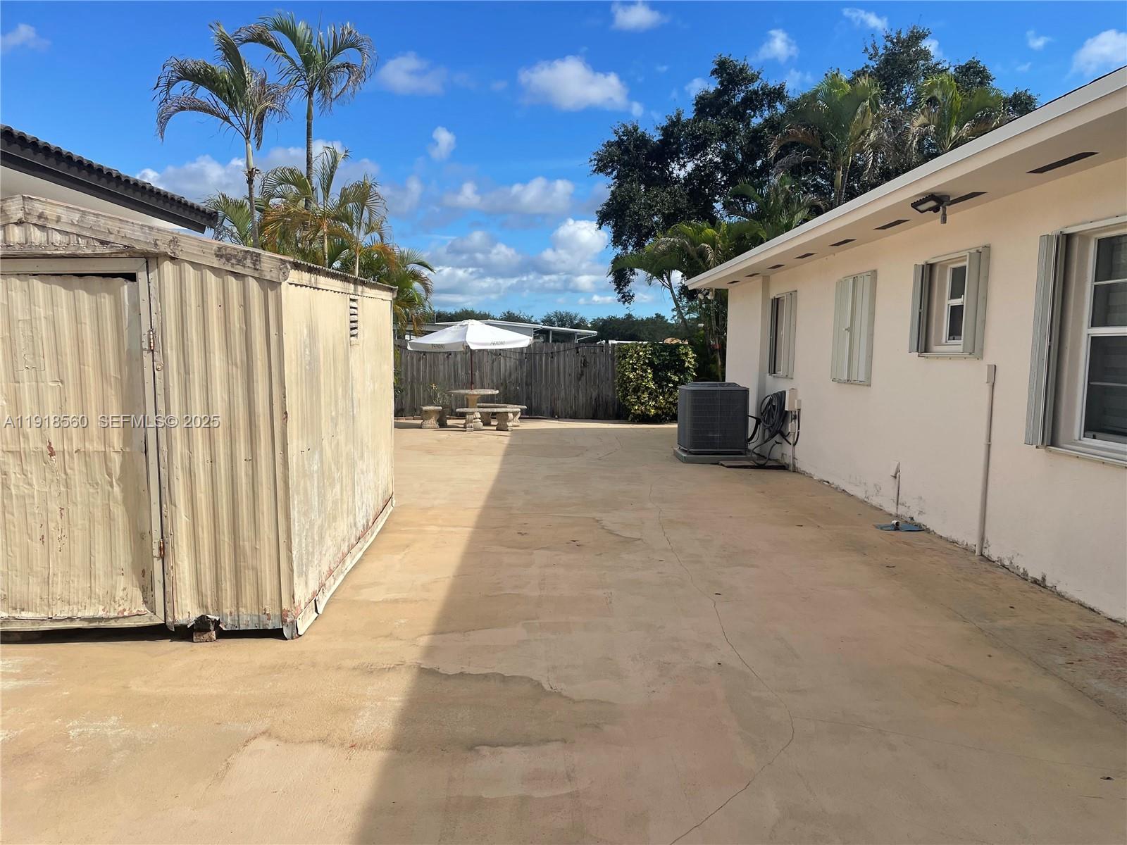 ISLAS CANARIAS HOMES - Residential