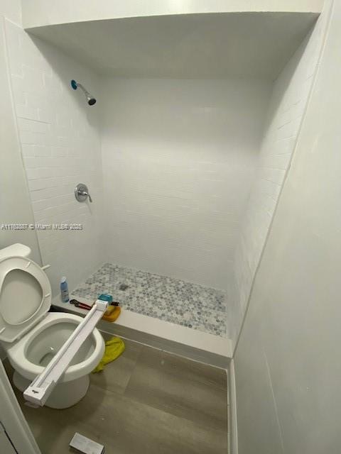 BISCAYNE GARDENS SEC B - Residential Income
