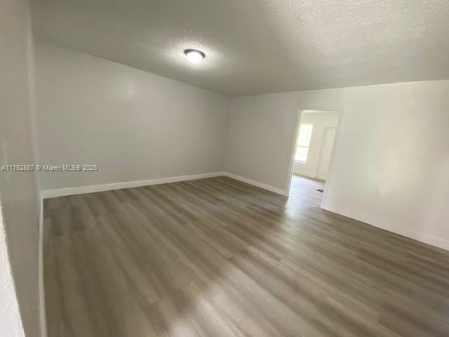 BISCAYNE GARDENS SEC B - Residential Income