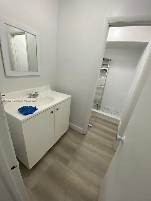BISCAYNE GARDENS SEC B - Residential Income