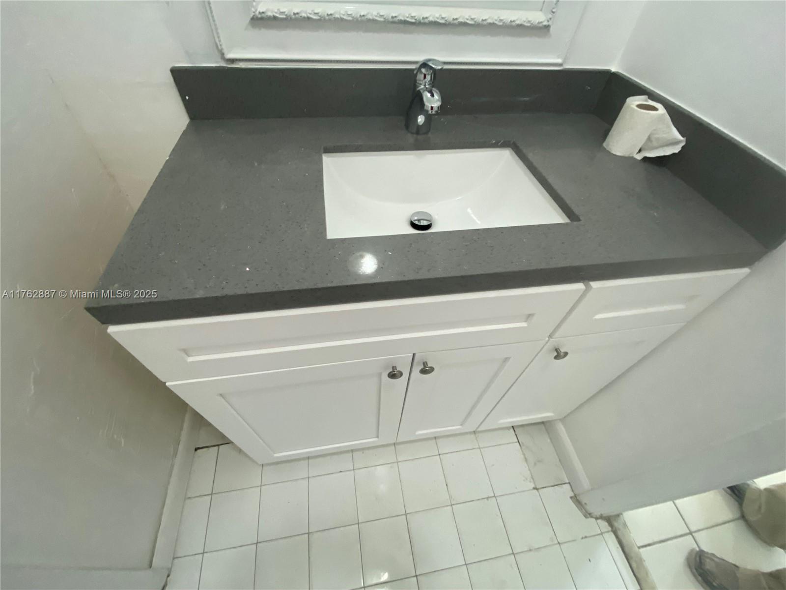 BISCAYNE GARDENS SEC B - Residential Income