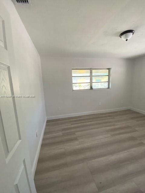 BISCAYNE GARDENS SEC B - Residential Income