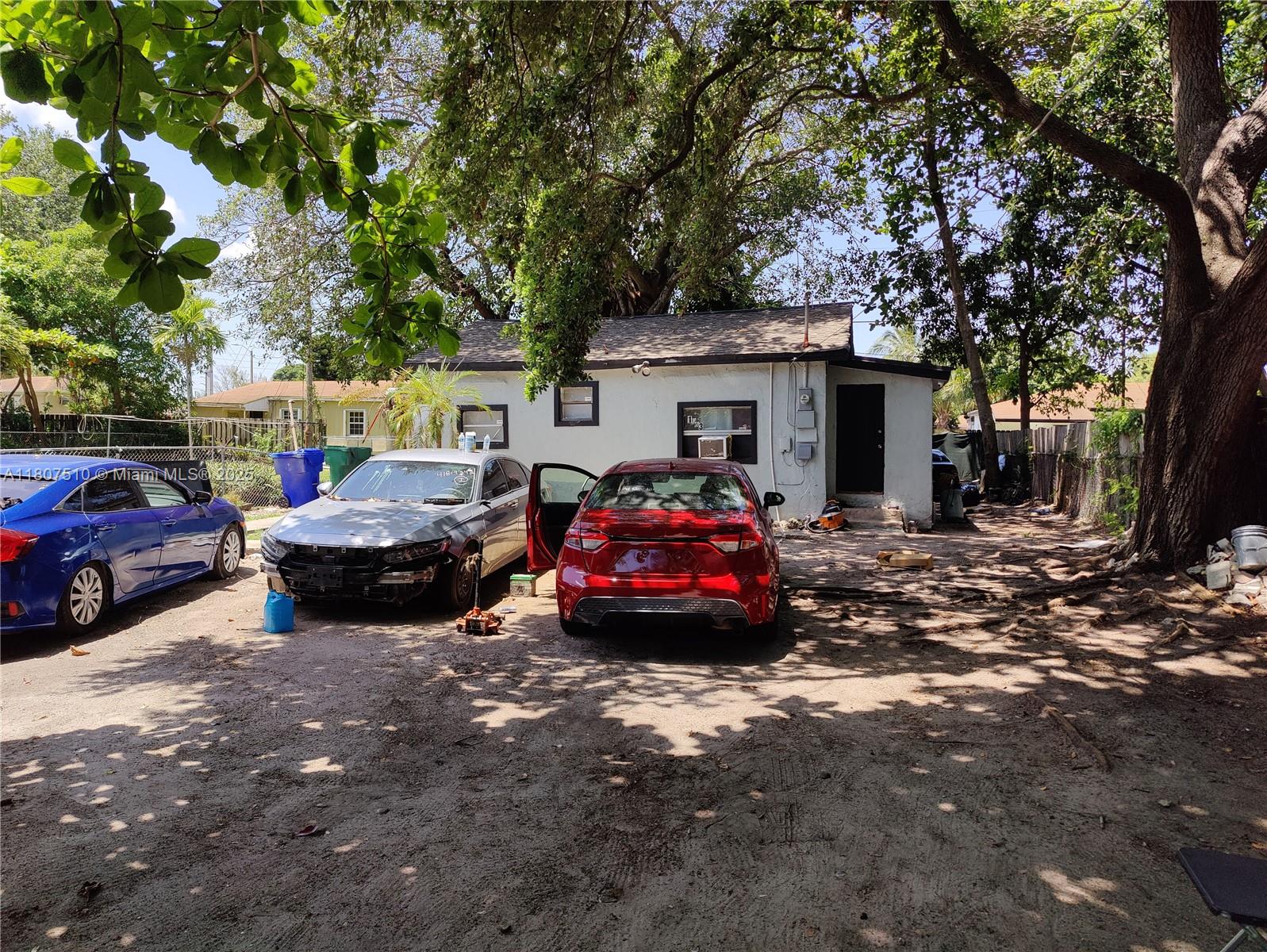 1063 NW 55th Ter