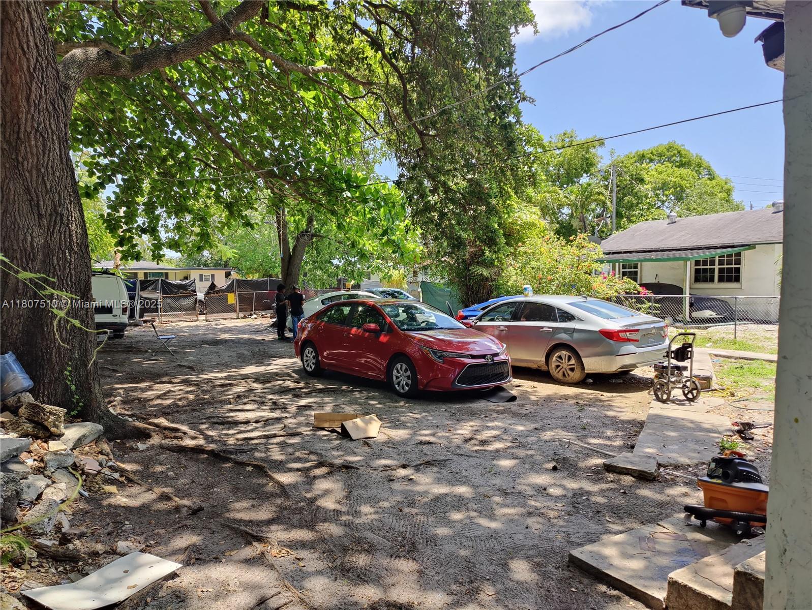 1063 NW 55th Ter