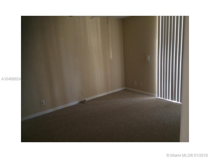 WINDWARD LAKES CONDO - Residential Lease