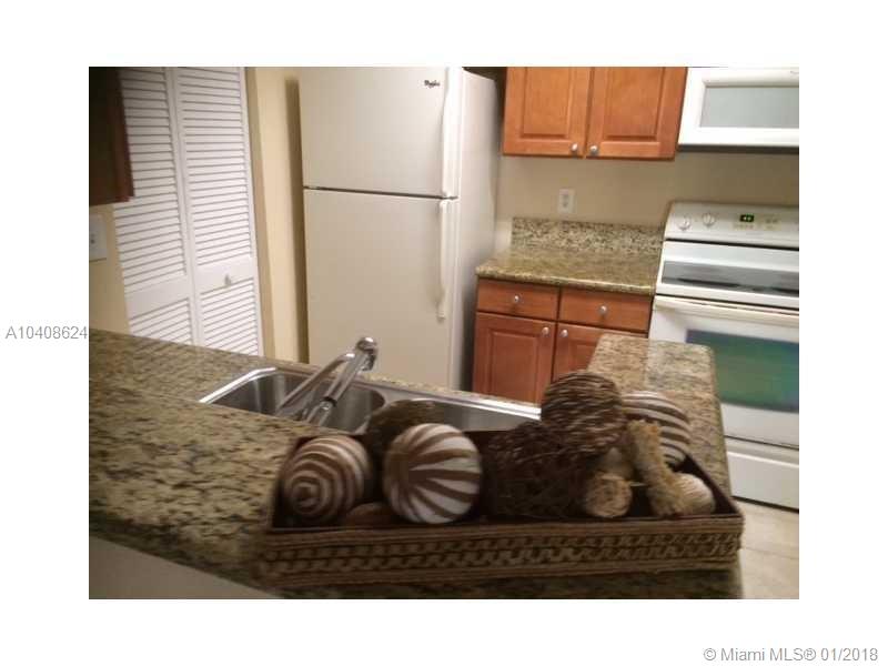 WINDWARD LAKES CONDO - Residential Lease