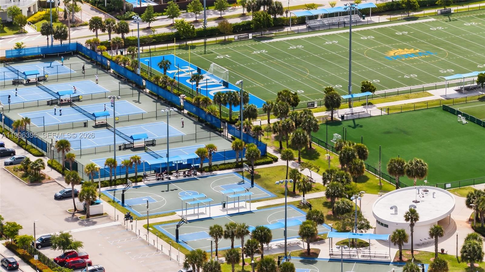 ISLANDS AT DORAL NORTHWES - Residential