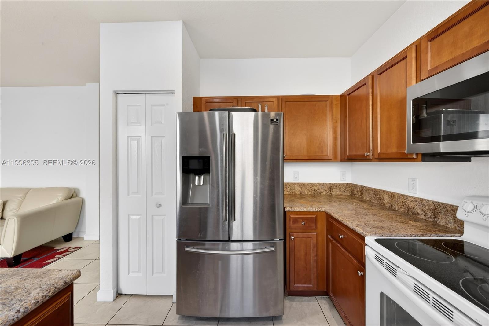 ISLANDS AT DORAL NORTHWES - Residential