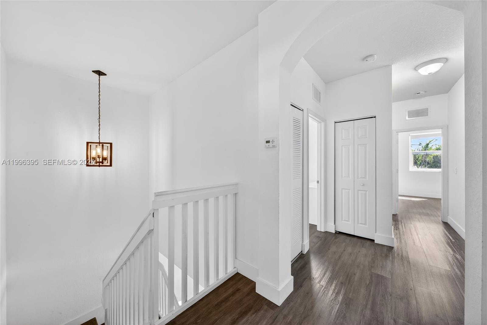 ISLANDS AT DORAL NORTHWES - Residential