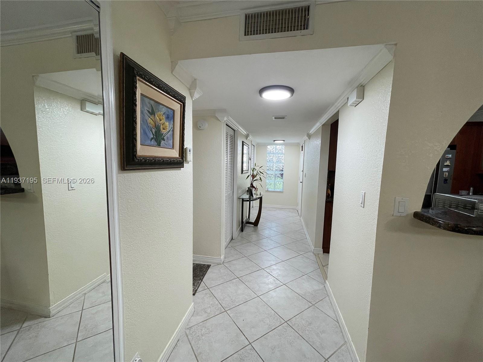 SADDLE CLUB GARDEN APTS - Residential