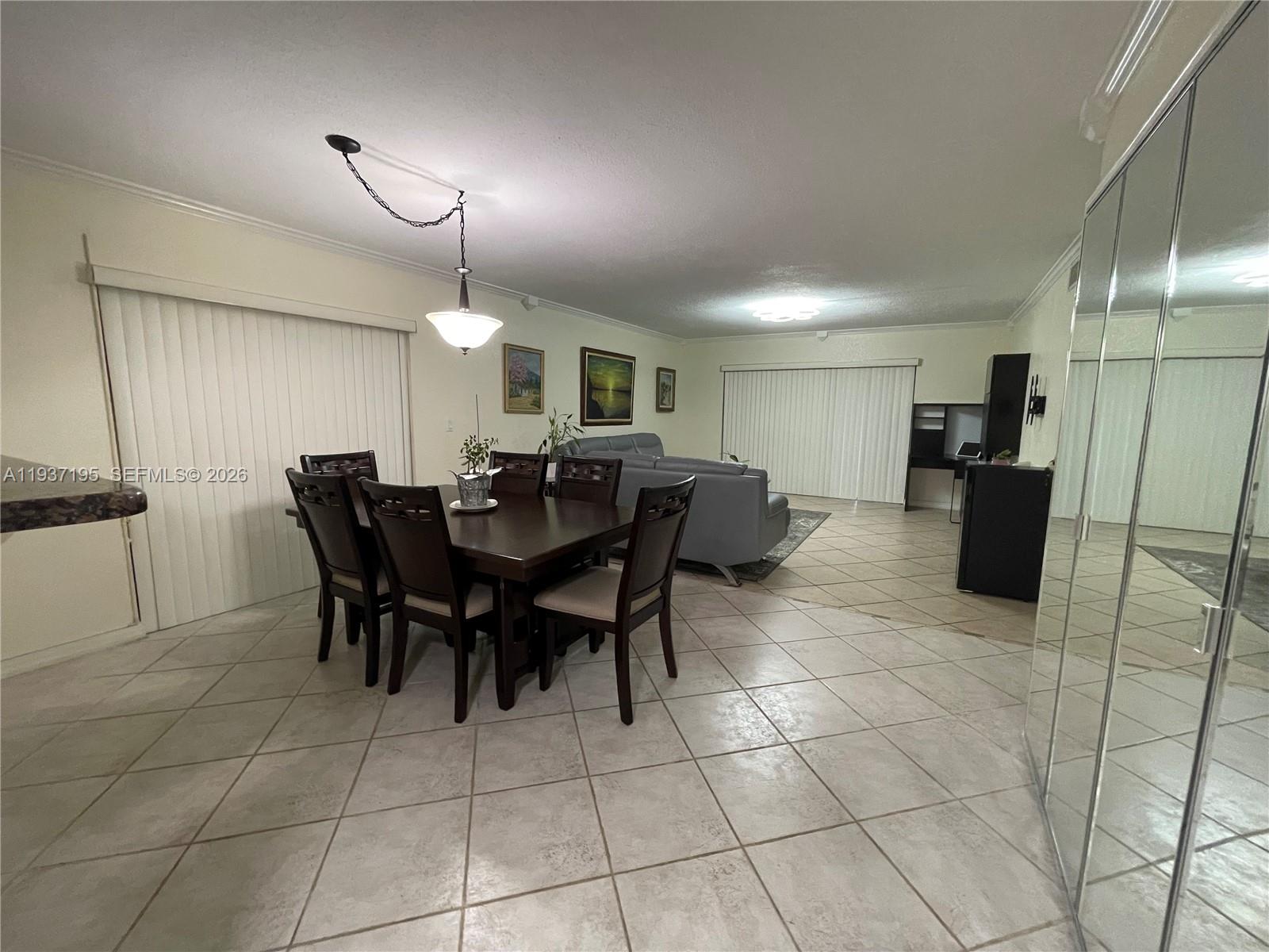 SADDLE CLUB GARDEN APTS - Residential