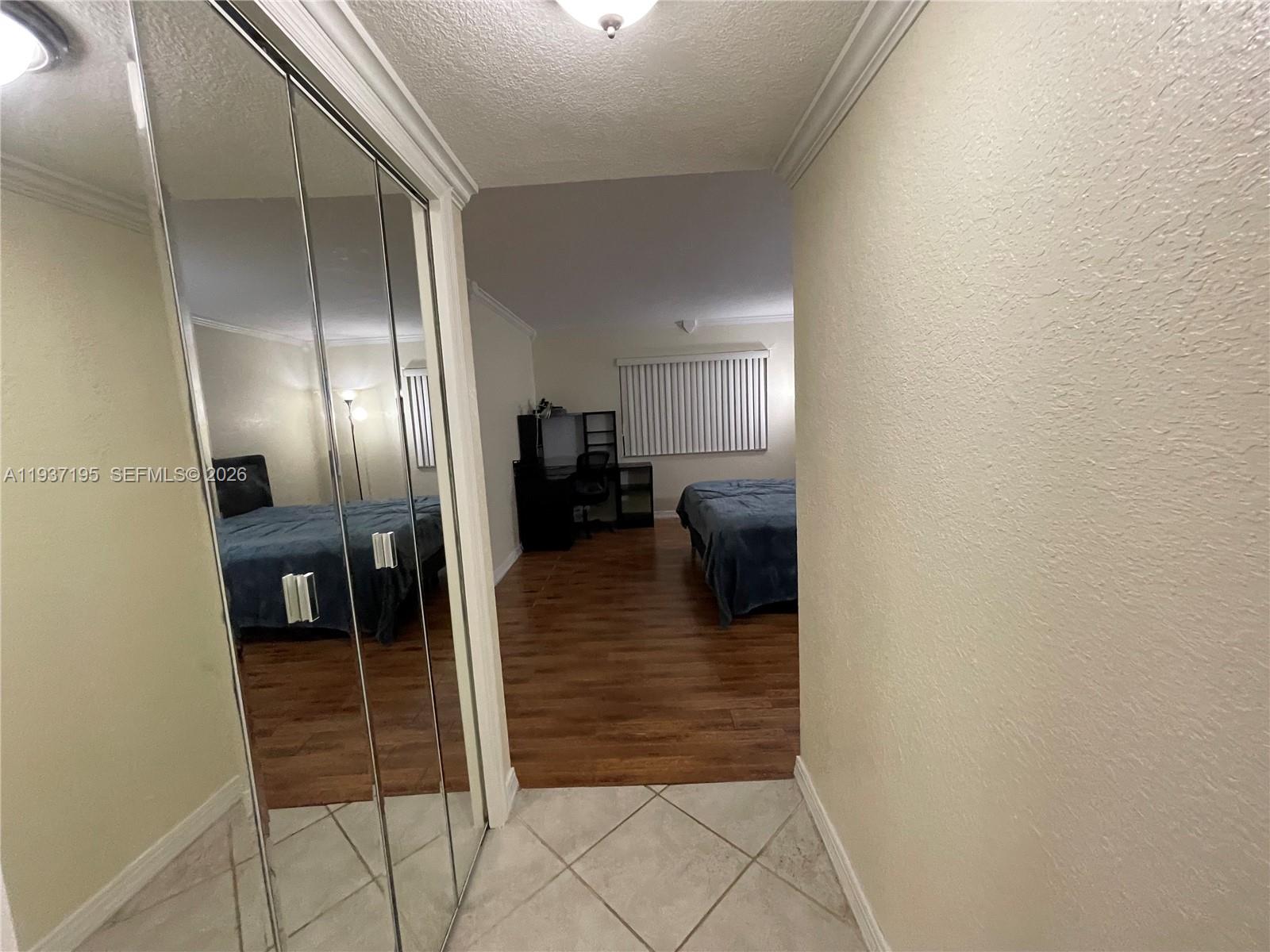 SADDLE CLUB GARDEN APTS - Residential