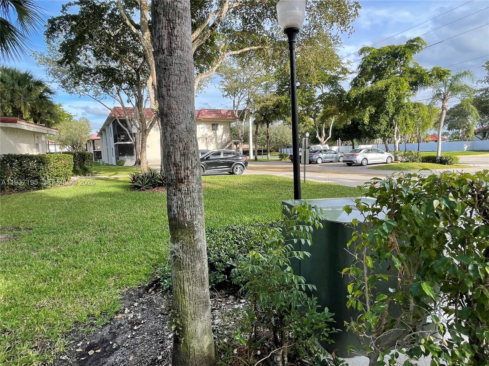 SADDLE CLUB GARDEN APTS - Residential