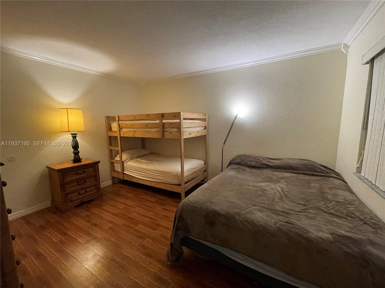 SADDLE CLUB GARDEN APTS - Residential