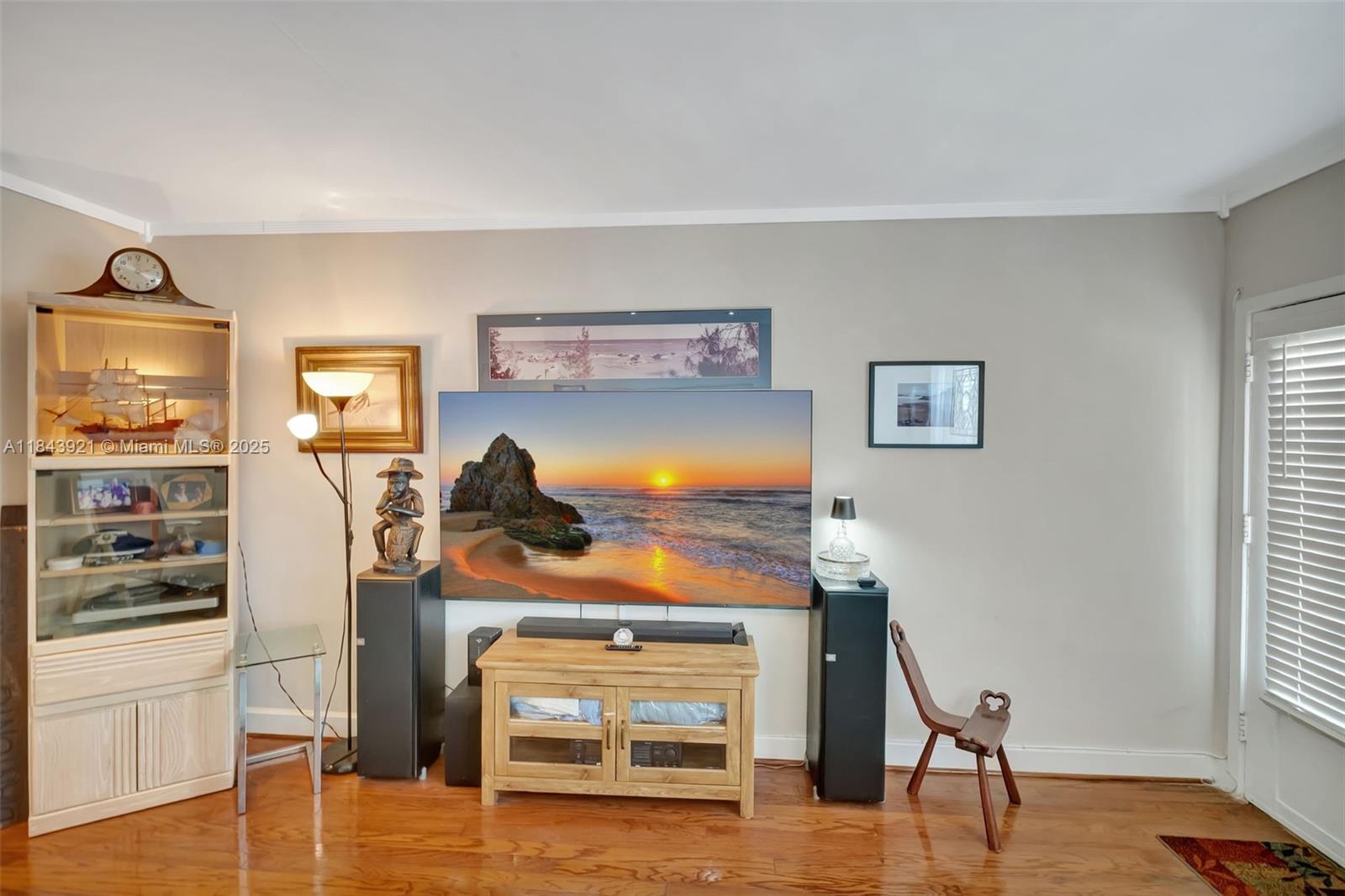 ESPANOLA WAY VILLAS CONDO - Residential