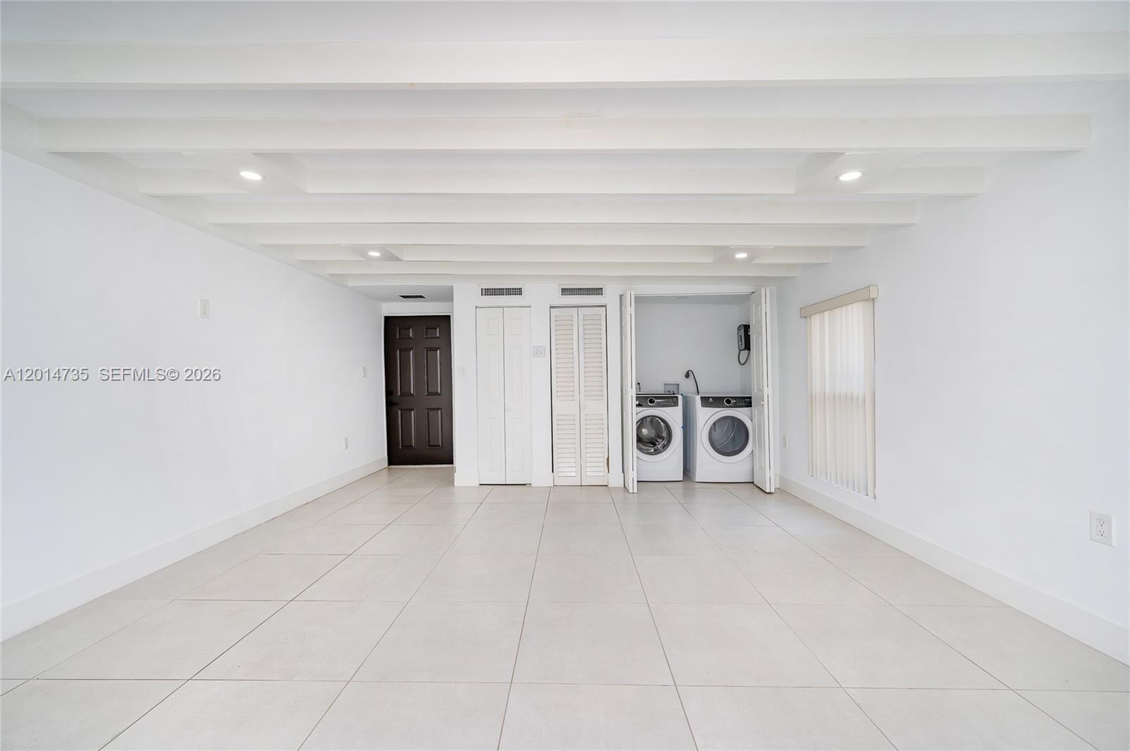 SUNNYSIDE ESTATES - Residential