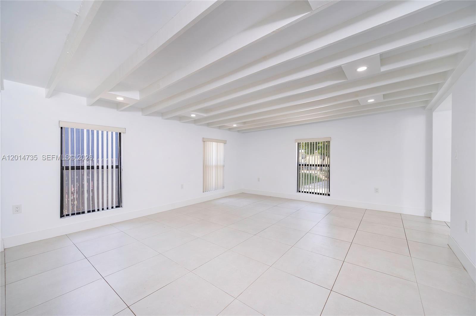 SUNNYSIDE ESTATES - Residential