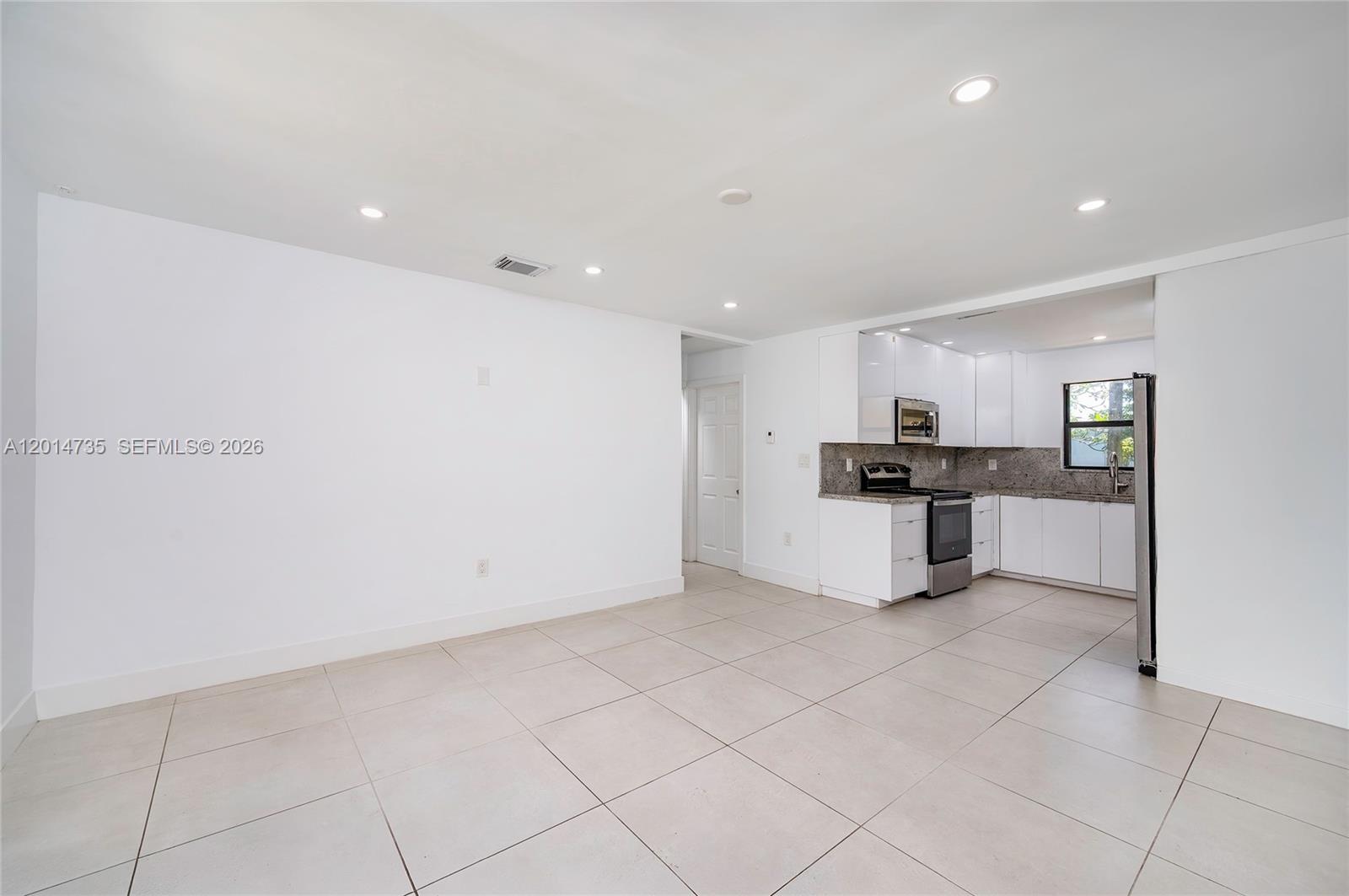 SUNNYSIDE ESTATES - Residential