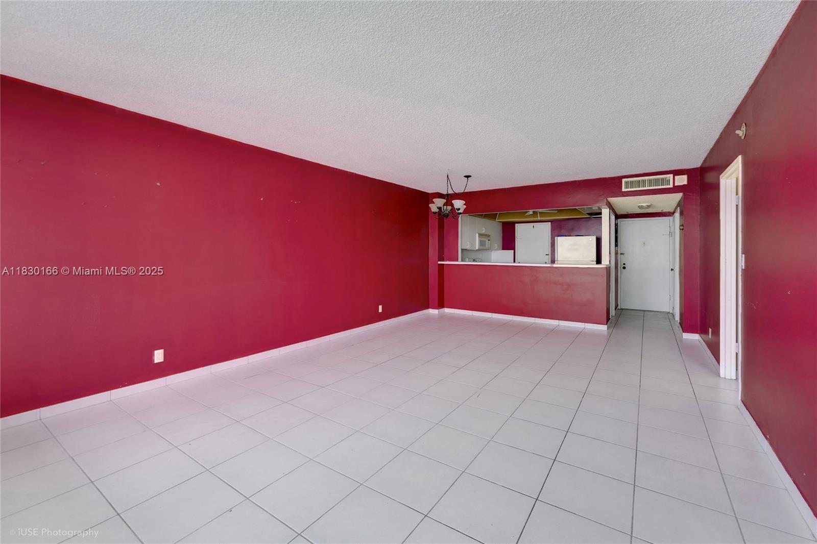 3725 S Ocean Dr 1411
