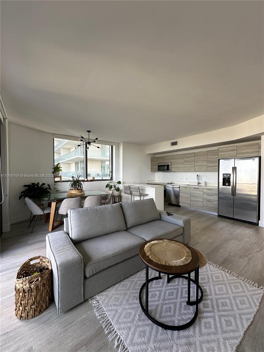 Rental Property at 121 Ne 34th St 1109, Miami, Broward County, Florida - Bedrooms: 2 
Bathrooms: 2  - $4,400 MO.