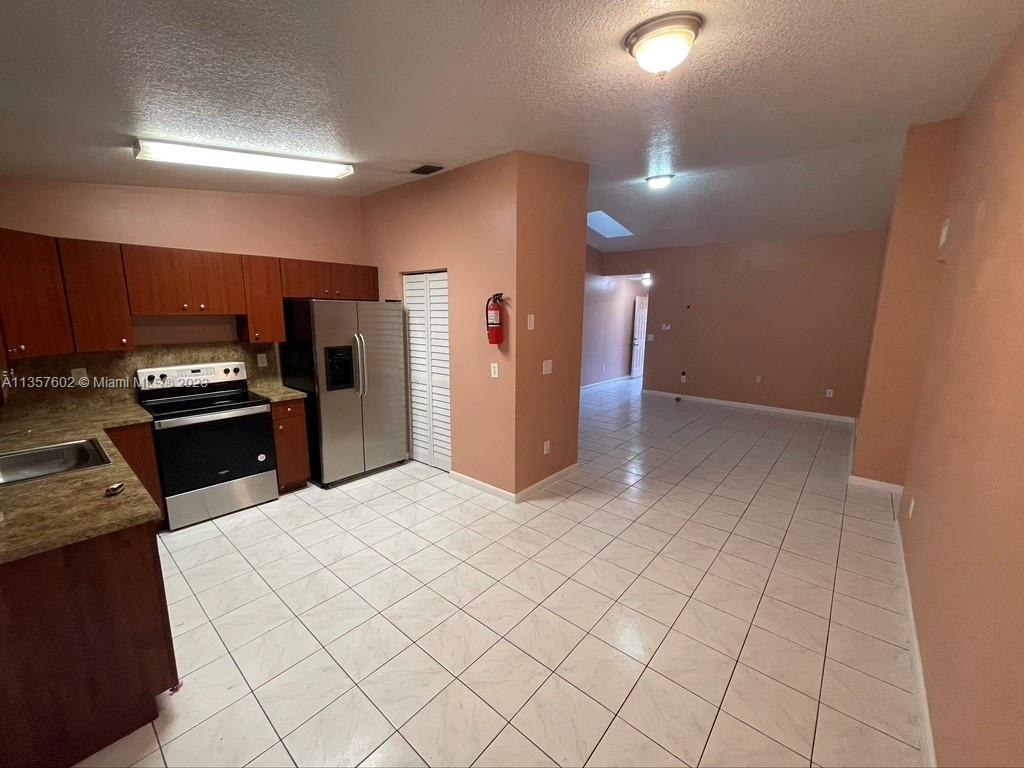 Photo 20 of 23 of 28103 SW 141st Pl 28103 townhome