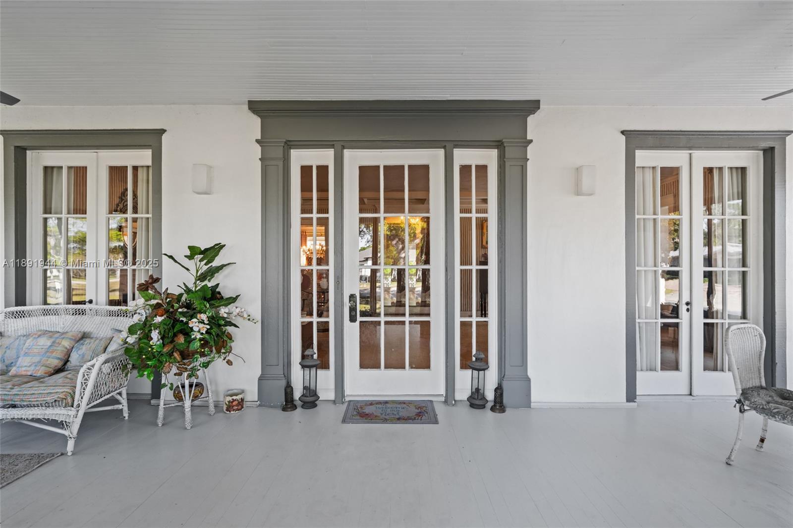 RIVERSIDE - Residential